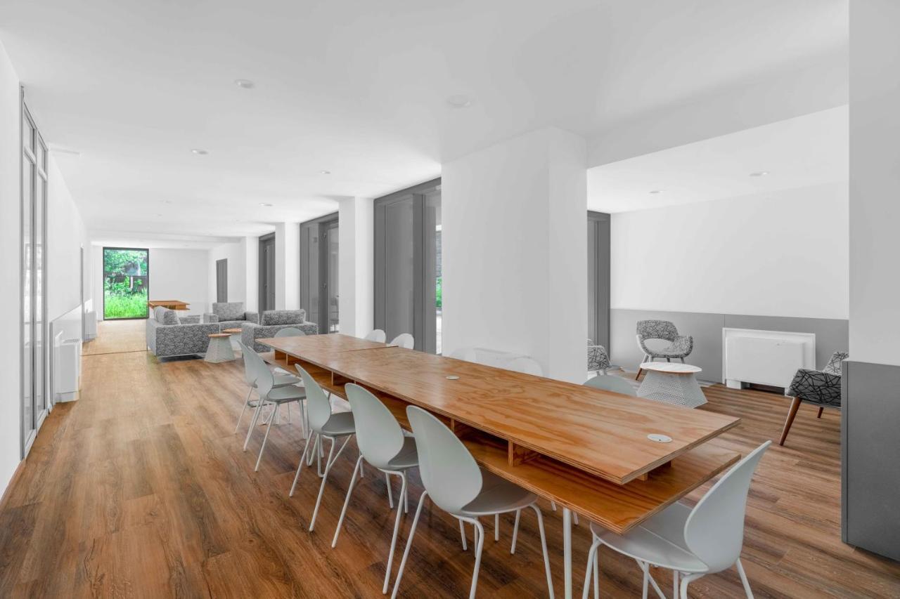 Appartement Modern With Terrace & Garage By Ndp Rent