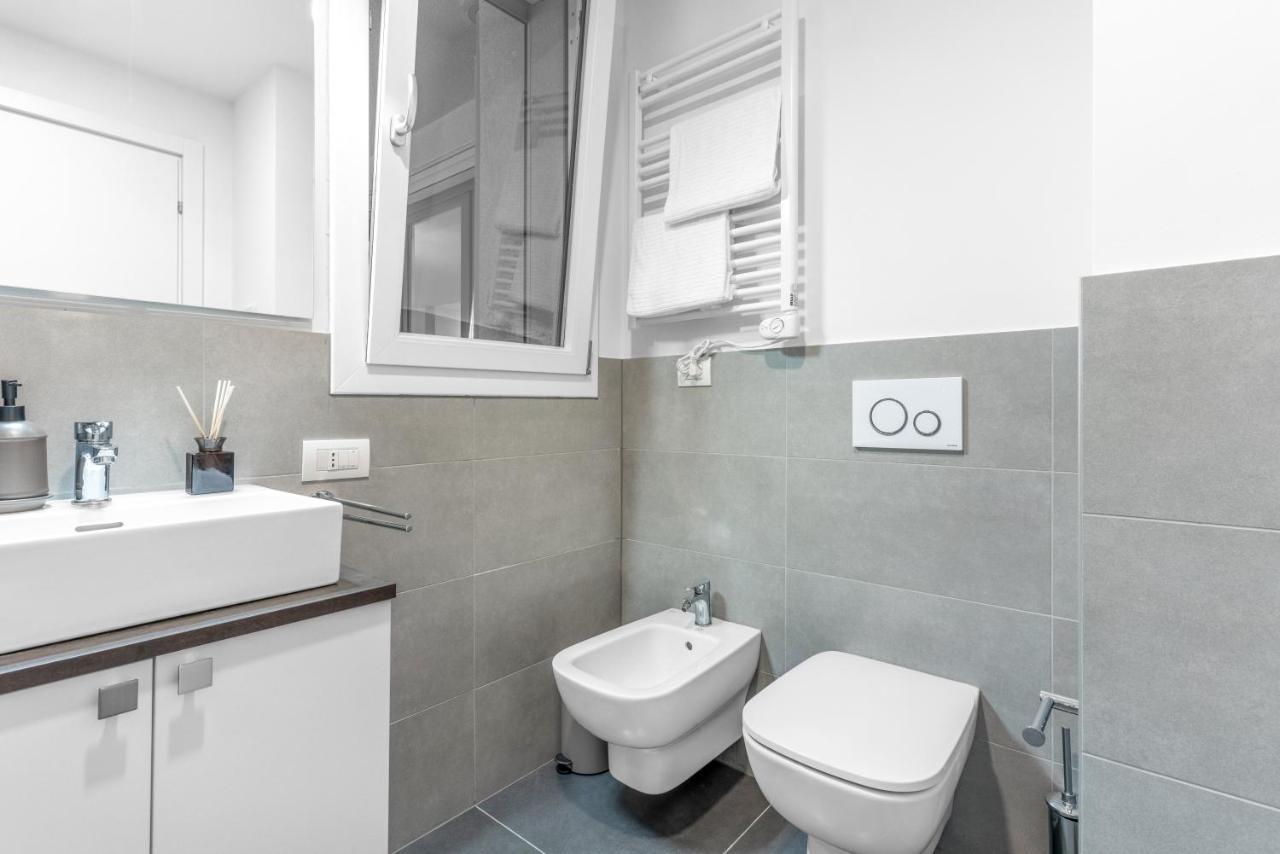 Modern With Terrace & Garage By Ndp Rent Appartement Milan